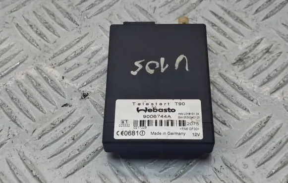 Toyota Corolla Verso AR10 Auxiliary heating control unit/module 9006744A L01810104