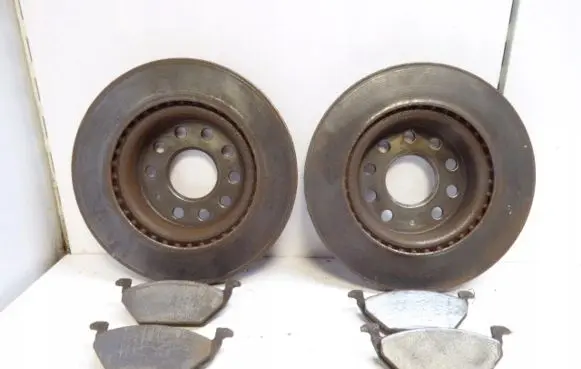 Audi A3 S3 8P Front brake disc