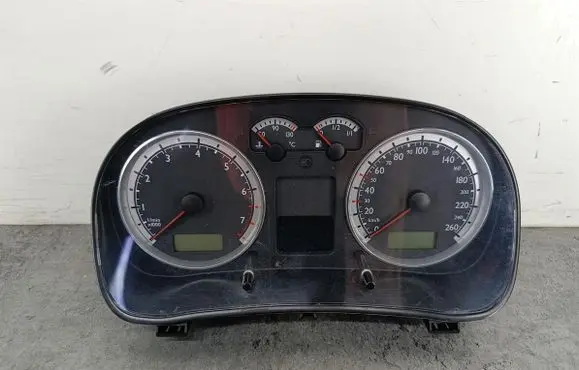 Volkswagen Golf IV Speedometer (instrument cluster) 