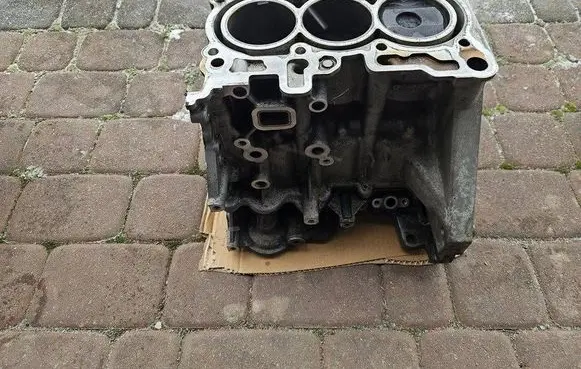 Opel Adam Engine block 