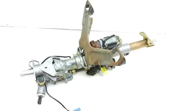 Steering wheel axle set