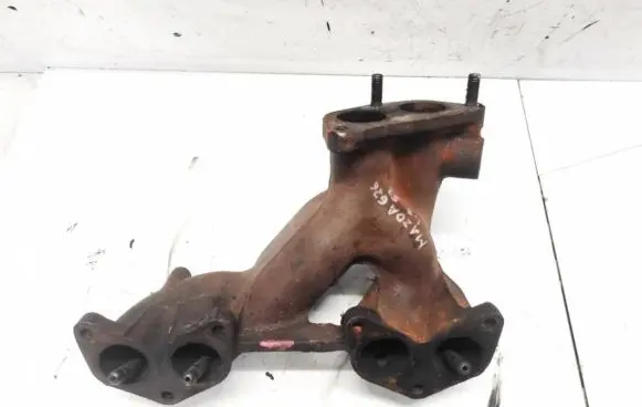 Mazda 626 Exhaust manifold