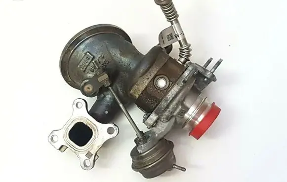 Ford Focus Turbo H6BG6K682AC