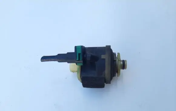 BMW 4 F36 Gran coupe Fuel filter heater 8572529