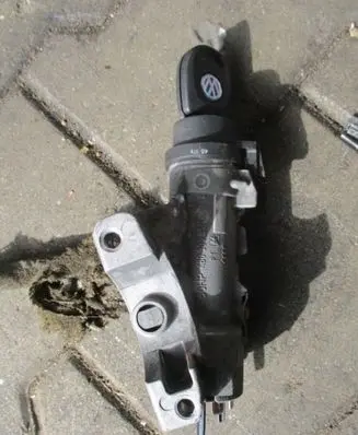 Volkswagen Transporter - Caravelle T5 Ignition lock