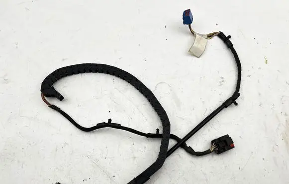 Chrysler Grand Voyager V Sliding door wiring loom 68043333AB 333AB