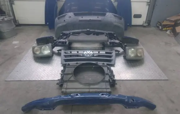 Volkswagen Crafter Front piece kit 