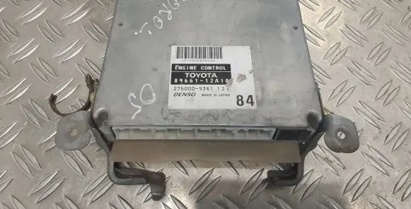 Toyota Corolla E120 E130 Engine control unit/module 8966112A10