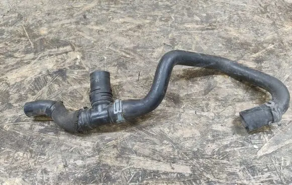 Mercedes-Benz C W203 Engine coolant pipe/hose 2038301996 2038323894