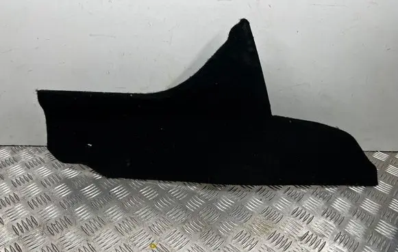 Skoda Octavia Mk2 (1Z) Centre console side trim front 1Z1863045