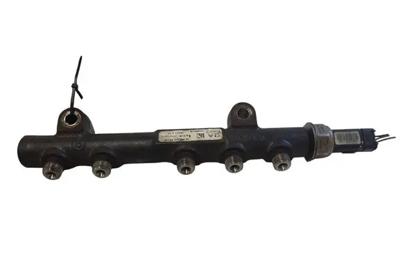 Ford Focus Fuel main line pipe 9685297580