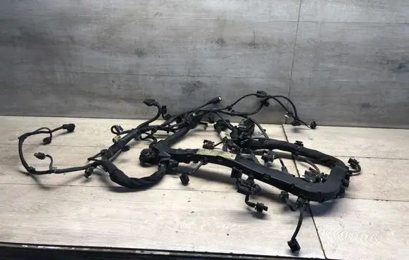 Mercedes-Benz E W212 Engine installation wiring loom A6511503533 24032011 D1061210