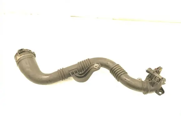 Nissan Qashqai Intercooler hose/pipe 70565157