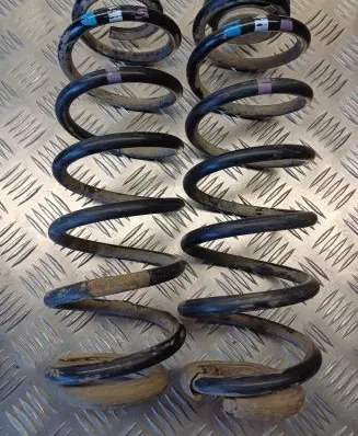 Peugeot 308 Rear coil spring 9633462080