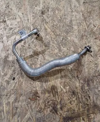 BMW 5 G30 G31 Turbo turbocharger oiling pipe/hose 2658749