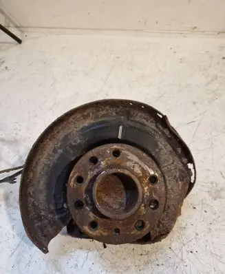 Opel Zafira B Front wheel hub