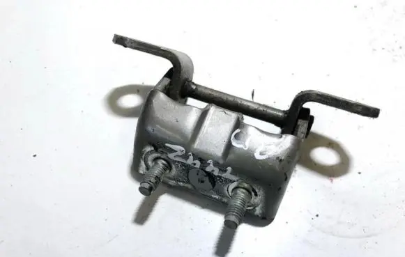 Nissan Qashqai Tailgate/trunk/boot hinge es03