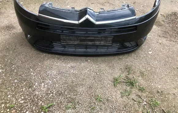 Citroen C4 Grand Picasso Front bumper