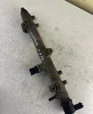 Jeep Cherokee III KJ Fuel main line pipe 0445214068 35022100G 0281002705