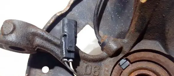 Mazda 2 ABS brake wheel speed sensor d6514370x