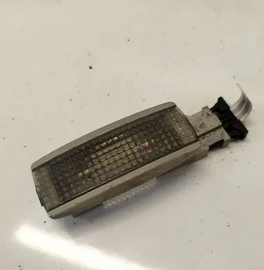 Volkswagen Touran I Other interior light 3B0947113