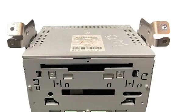 Mitsubishi Lancer X Radio/CD/DVD/GPS head unit 8701A363 DY3W69U5 34U262