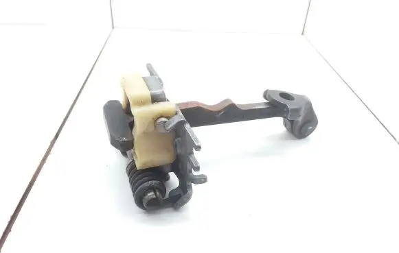 Renault Laguna III Rear door check strap stopper 82431 MGIC