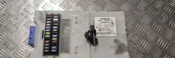 Volvo V70 Comfort/convenience module 30765624 7G9T14C256A