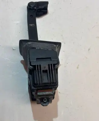 BMW 5 E60 E61 Front door check strap stopper 7176804