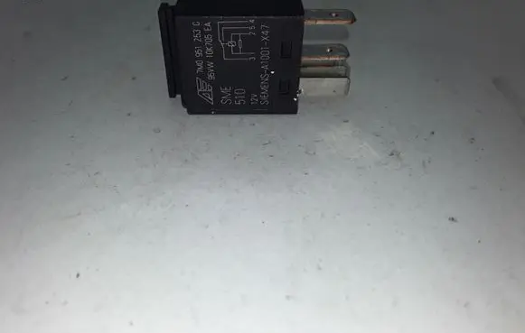 Volkswagen Transporter - Caravelle T5 Other relay 7M0951253C 7M0951253G