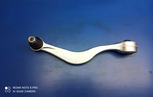 BMW 5 E34 Front lower control arm/wishbone 10498 31121133238 KGK