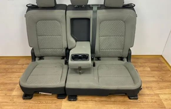 Ford Kuga III Rear seat 