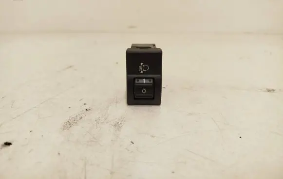 Mazda 3 I Headlight level height control switch 04057810