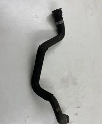 BMW 7 G11 G12 Engine coolant pipe/hose 17128572908 8572908