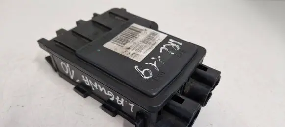 Renault Laguna III Power management control unit 243800002R PRT02010 091209094157