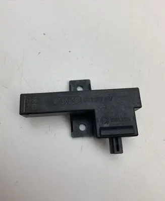 Audi A6 S6 C7 4G Keyless (KESSY) go control unit/module 8K0907247