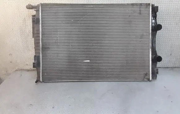 Renault Scenic II - Grand scenic II Coolant radiator 8200325007