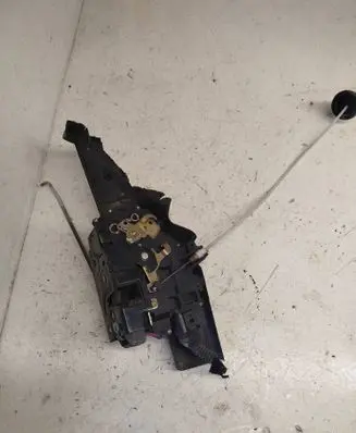 Audi A6 Allroad C5 Rear door lock A6630