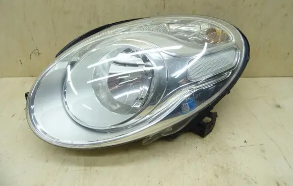 Fiat 500L Headlight/headlamp