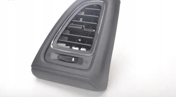 Honda HR-V Dashboard side air vent grill/cover trim 77620T7A00