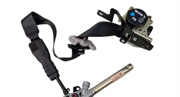 Hyundai Tucson TL Front seatbelt 88820D7200TTX 88820DT7200TT