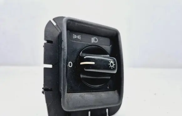 Volvo S70 V70 V70 XC Light switch 9150684