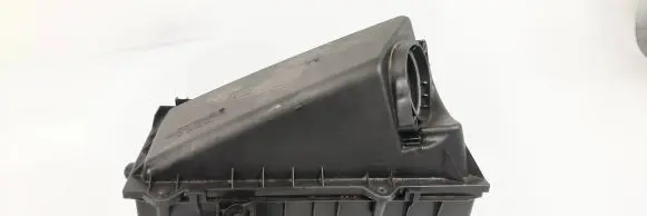 Volkswagen Golf IV Air filter box cover 