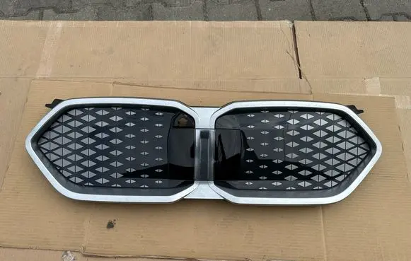 BMW X2 U10 Front grill 5A4B3D3 5113 5A4B303