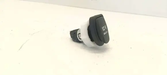 Mercedes-Benz GLA W156 X156 12 V Socket (rear) 