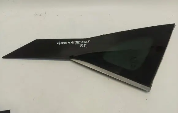 Nissan Qashqai J12 Rear side window NISQASSzy7320