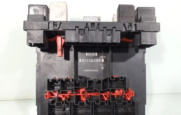 Volkswagen PASSAT B6 Comfort/convenience module 3C0937049