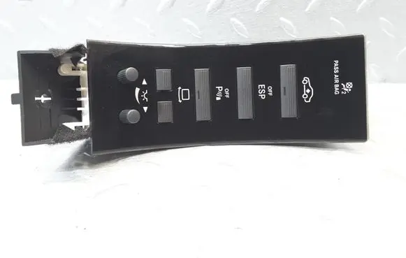 ESP (stability program) switch