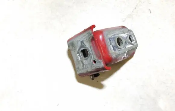 Citroen DS3 Front door upper hinge