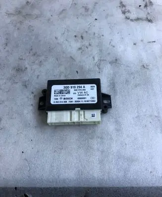 Volkswagen Tiguan Parking PDC control unit/module 0263014008